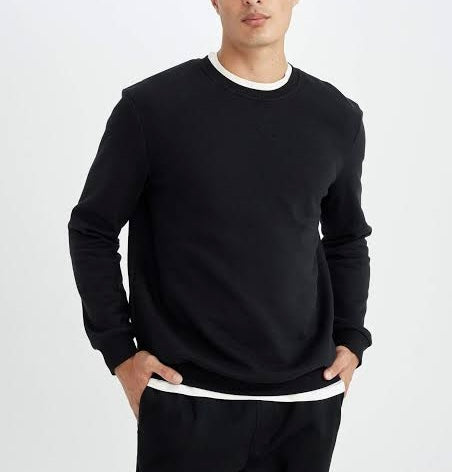Black Milton Sweatshirt