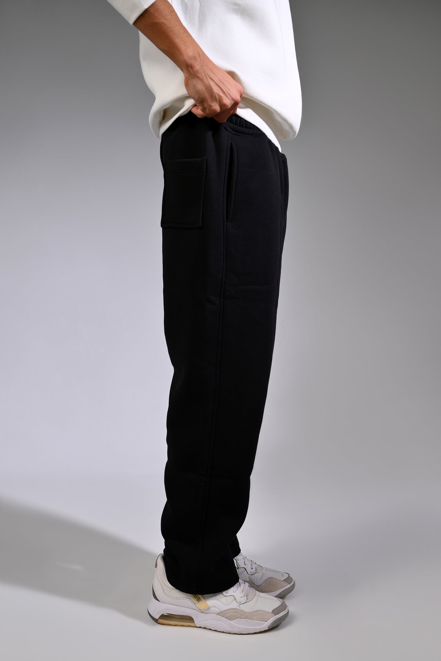 Black Milton Sweatpants